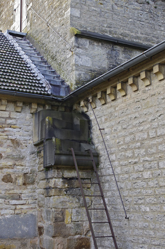 Escalier glise Culles les Roches