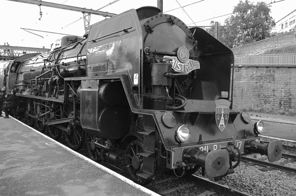 Locomotive 241.P.17 - Chalon sur Sane.